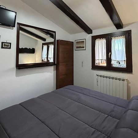 Free Parking La Bianca Neve Cottage كاستل دي سانجرو المظهر الخارجي الصورة